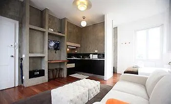 4 Places - Apartment *